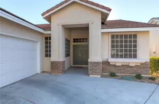 Photo #3: 2265457 Listing 