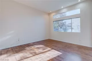 Photo #6: 2265457 Listing 