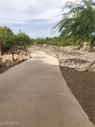 Photo #2: 2265471 Listing 