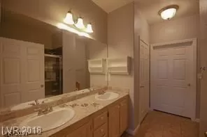 Photo #2: 2265580 Listing 