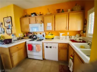 Photo #1: 2265601 Listing 