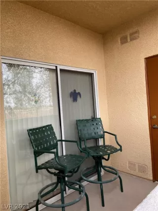 Photo #2: 2265601 Listing 