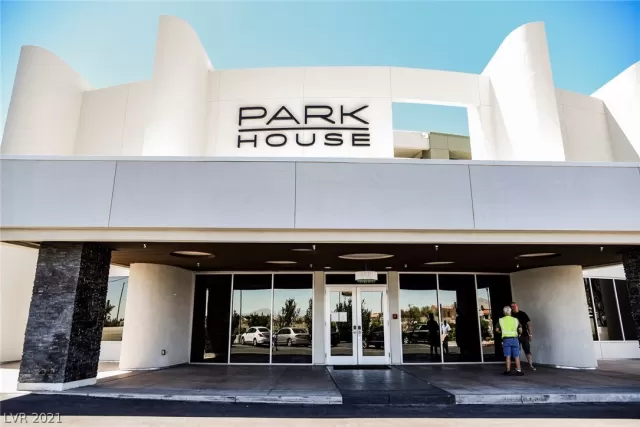 MLS: 2265648 Condo For Sale