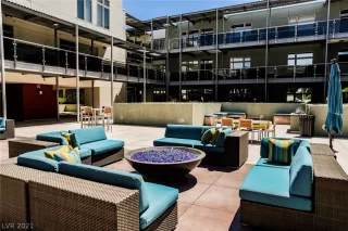 Photo #2: 2265648 Listing