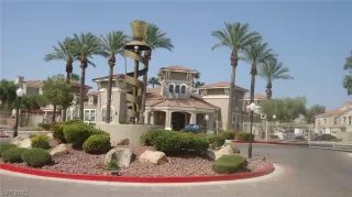 Photo #2: 2265691 Listing 