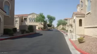 Photo #5: 2265691 Listing 