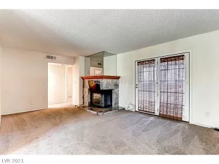 Photo #1: 2265713 Listing 