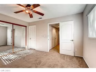 Photo #6: 2265713 Listing 