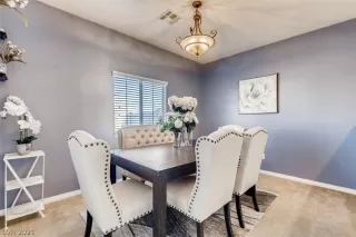 Photo #6: 2265741 Listing 