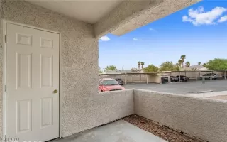 Photo #2: 2265748 Listing 