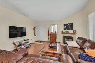 Photo #1: 2265750 Listing 