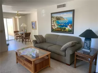 Photo #2: 2265758 Listing 