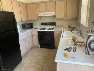 Photo #4: 2265758 Listing 