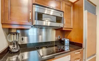 Photo #1: 2265760 Listing 