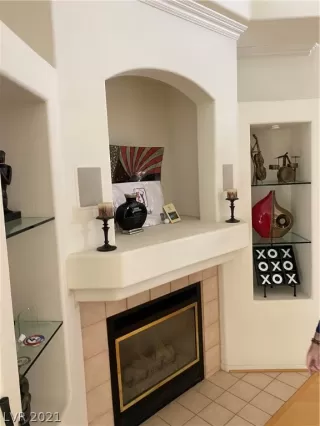 Photo #5: 2265776 Listing