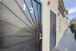 Photo #2: 2265814 Listing 