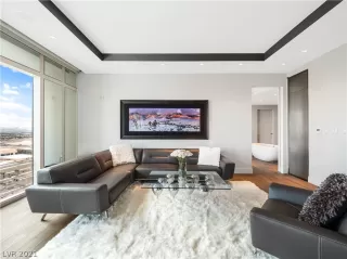 Photo #4: 2265841 Listing