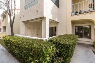 Photo #1: 2265868 Listing 