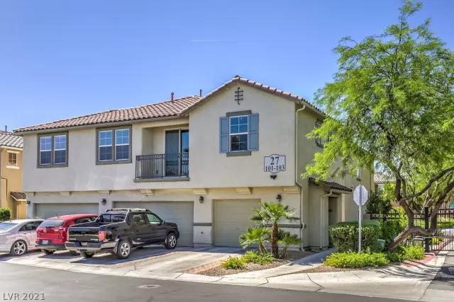 MLS: 2265870 Condo For Sale