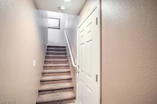 Photo #3: 2265870 Listing 