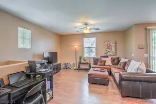 Photo #6: 2265870 Listing 