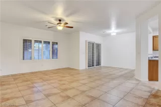 Photo #6: 2265949 Listing 