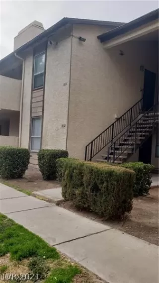 Photo #1: 2265982 Listing