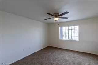 Photo #3: 2266003 Listing