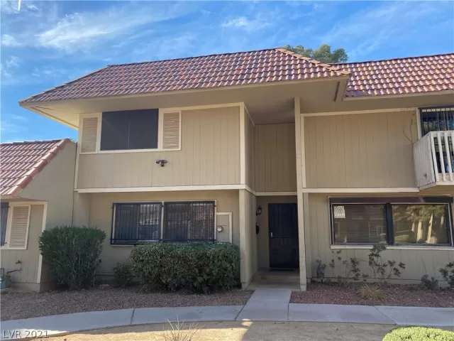 MLS: 2266030 Condo For Sale