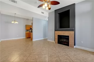 Photo #3: 2266086 Listing