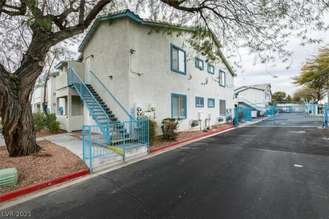 MLS: 2266115 Condo For Sale