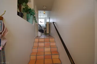 Photo #1: 2266135 Listing