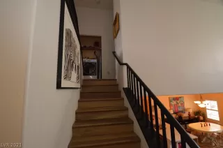 Photo #2: 2266135 Listing