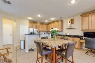 Photo #3: 2266138 Listing 