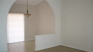 Photo #6: 2266157 Listing 