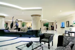 Photo #2: 2266166 Listing