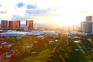 Photo #5: 2266166 Listing