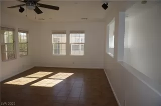 Photo #5: 2266206 Listing