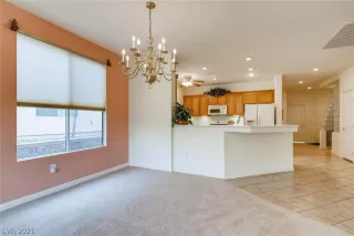 Photo #6: 2266209 Listing 