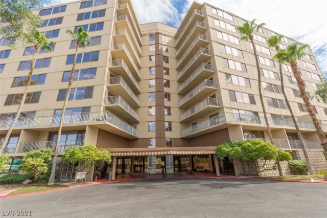 MLS: 2266217 Condo For Sale