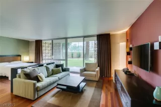 Photo #4: 2266217 Listing 