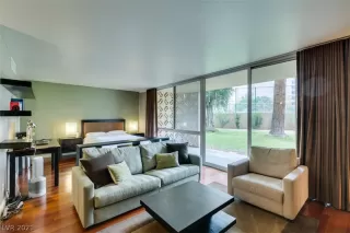 Photo #5: 2266217 Listing 