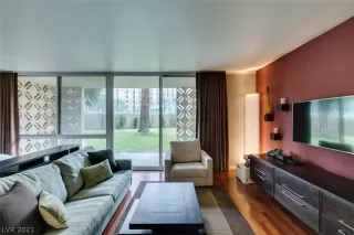 Photo #6: 2266217 Listing 