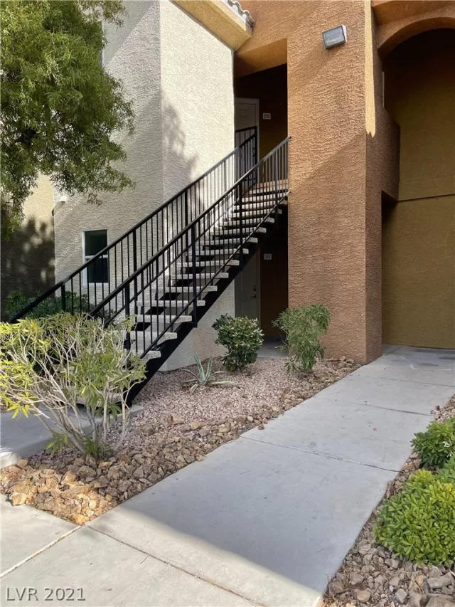 MLS: 2266220 Condo For Sale