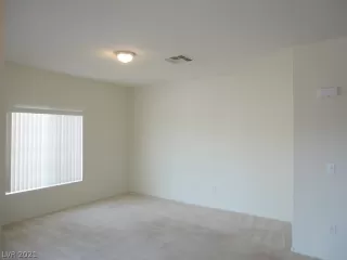 Photo #2: 2266236 Listing 