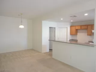 Photo #5: 2266236 Listing 