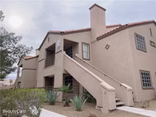 Photo #5: 2266242 Listing 