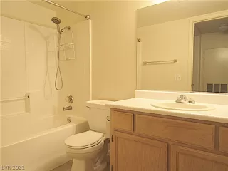 Photo #6: 2266264 Listing 