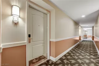 Photo #4: 2266275 Listing