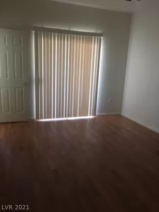 Photo #6: 2266395 Listing